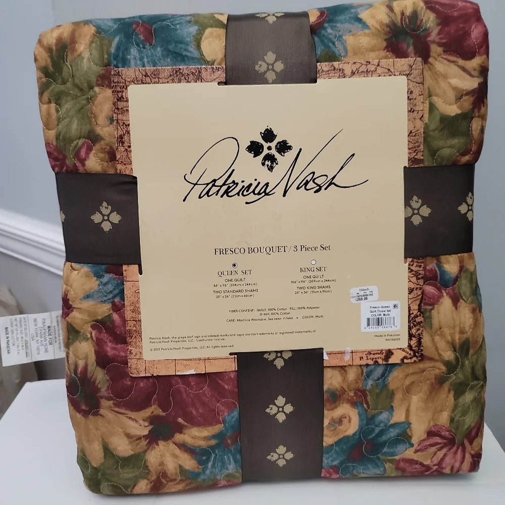 Patricia Nash Fresco Bouquet Print Reversible Quilt Mini Set